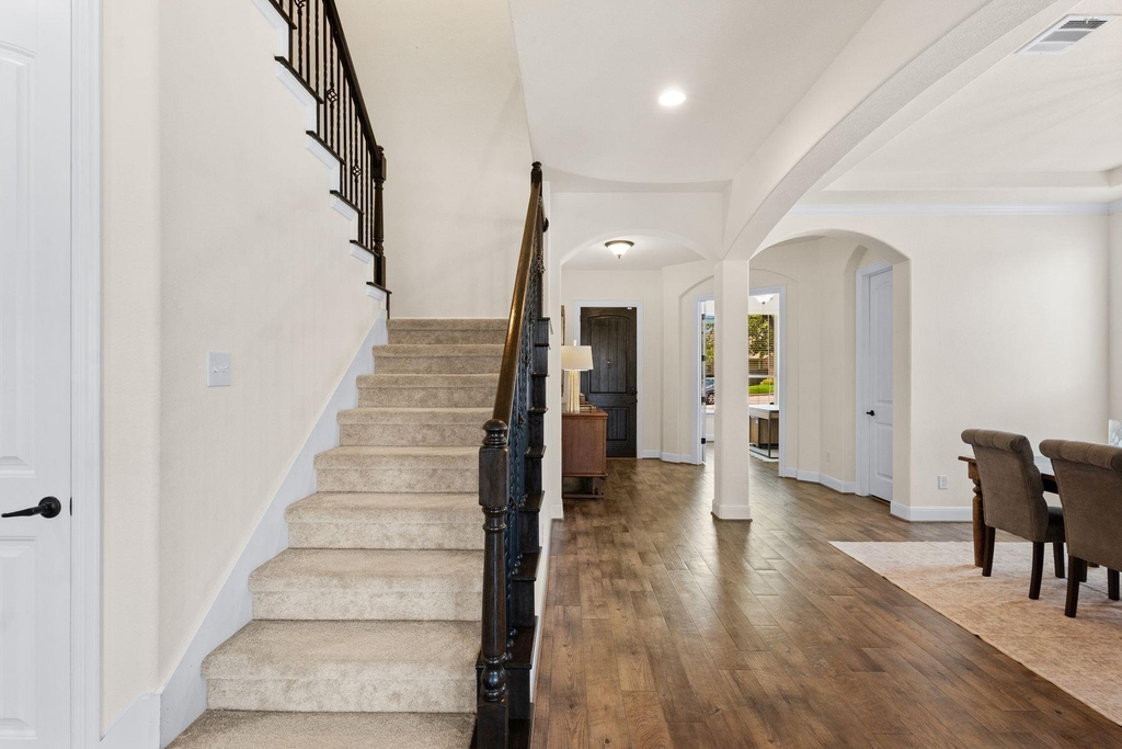 1113 Hartman Dr - Photo 9