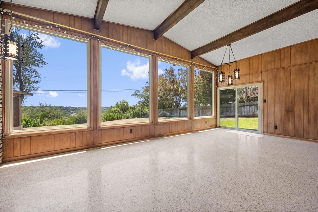 6501 Mesa Dr - Photo 6