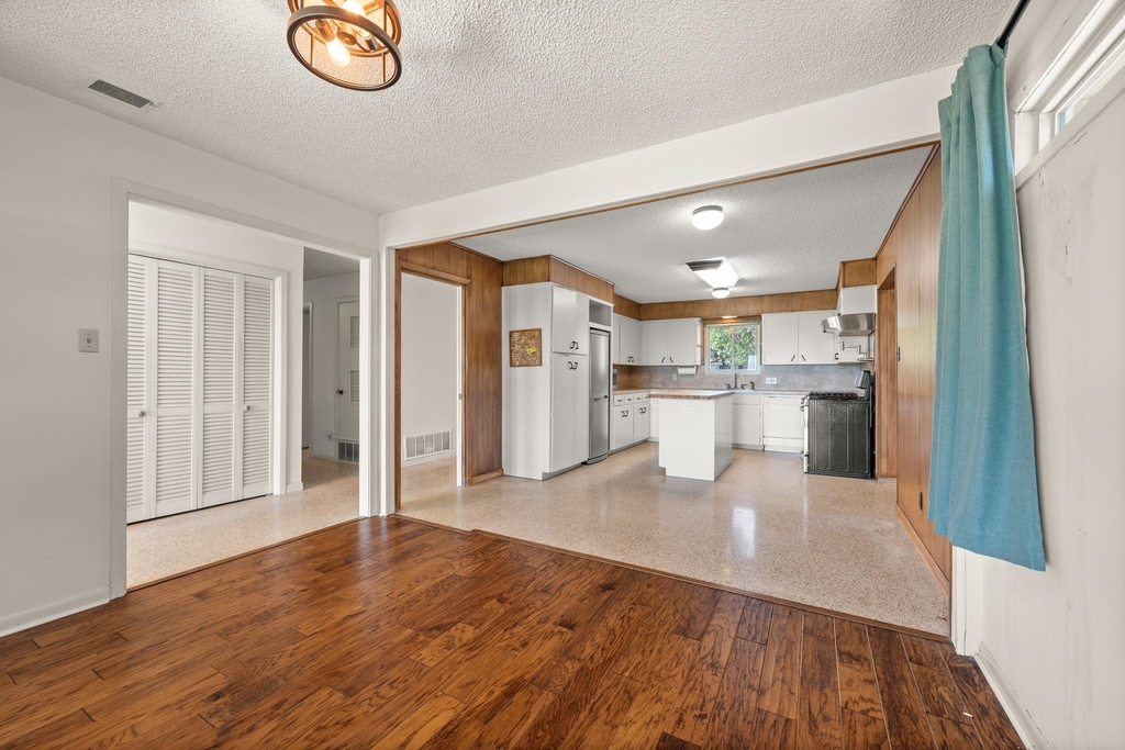 6501 Mesa Dr - Photo 8