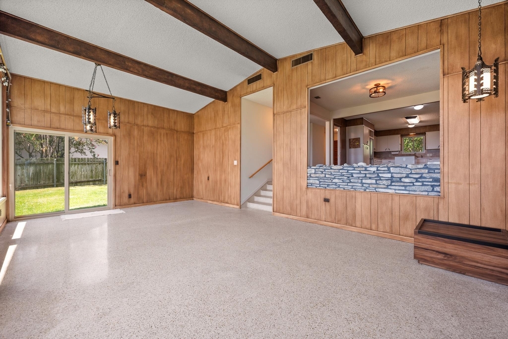 6501 Mesa Dr - Photo 5