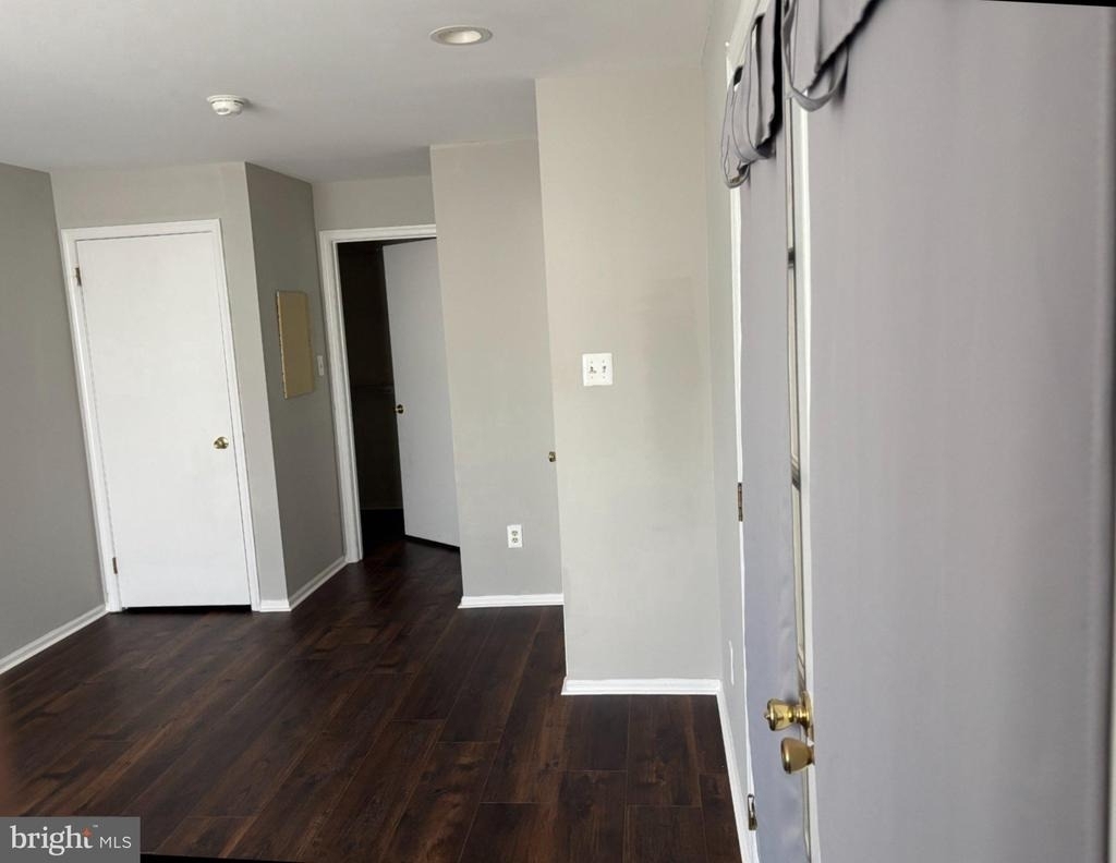 1002 Squirrel Road - Photo 11