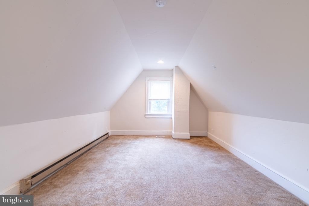 920 Cinnaminson Avenue - Photo 12