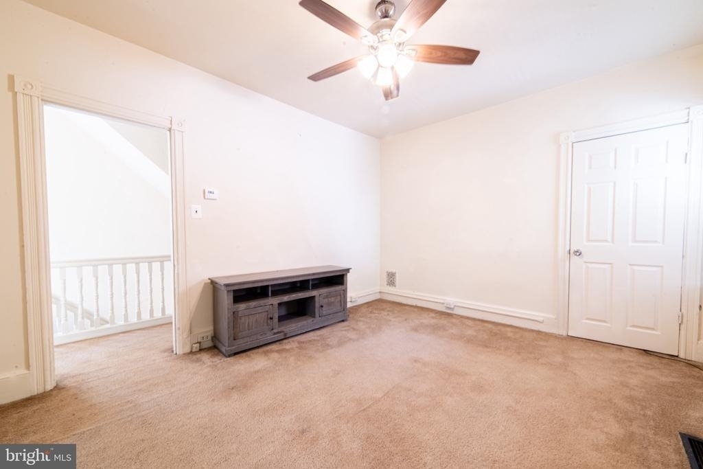920 Cinnaminson Avenue - Photo 3