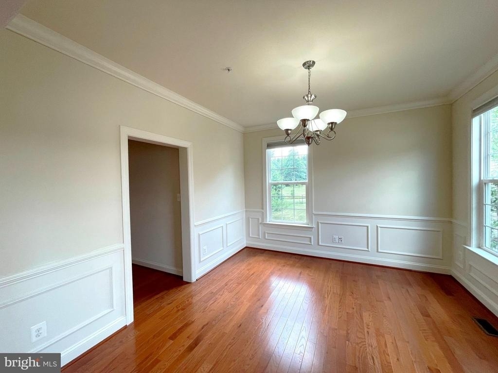 46895 Whittemoore Court - Photo 2