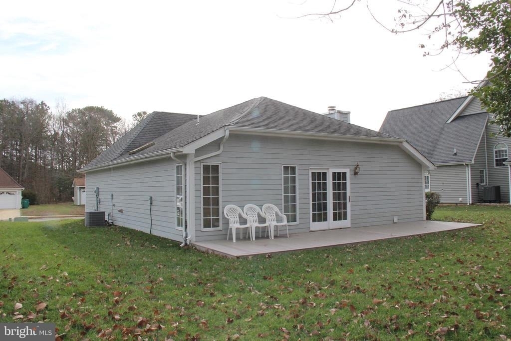 48070 Mayflower Drive - Photo 6
