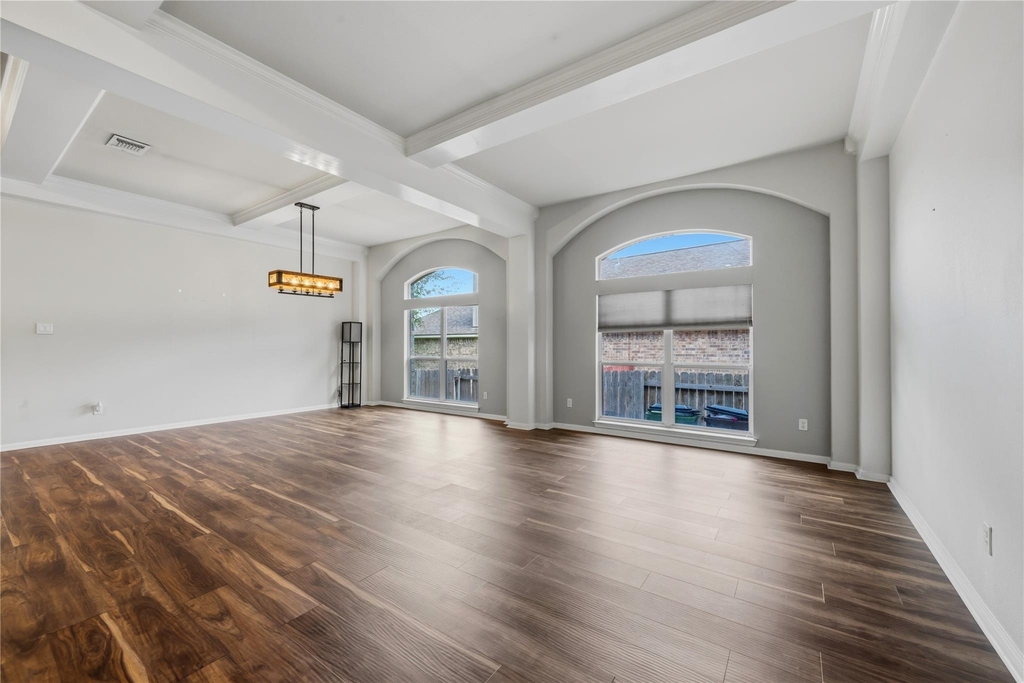 3013 Covington Pl - Photo 2