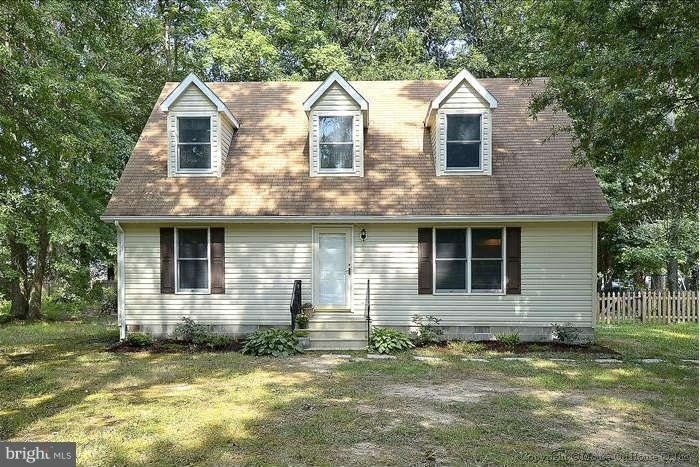 627 Davol Road - Photo 0