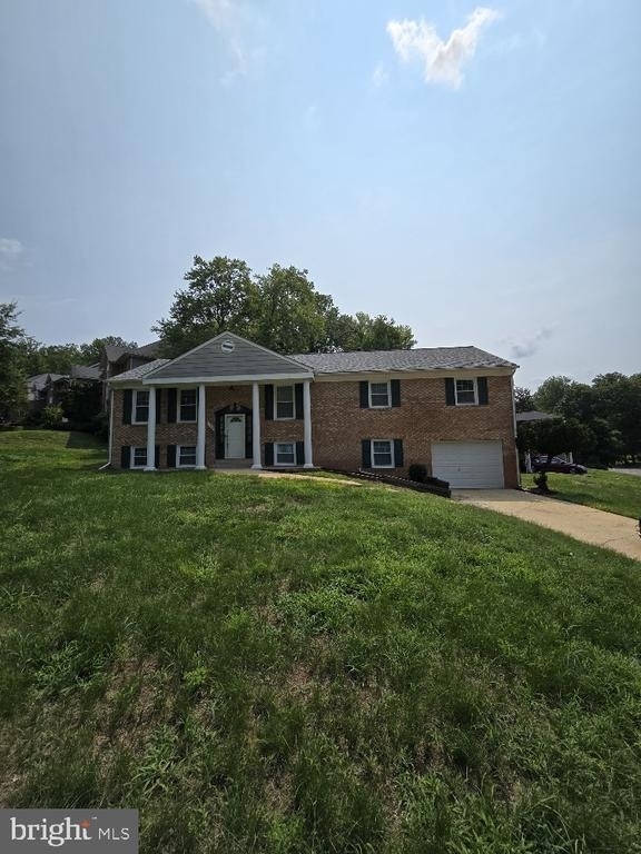 11710 North Marlton Avenue - Photo 0