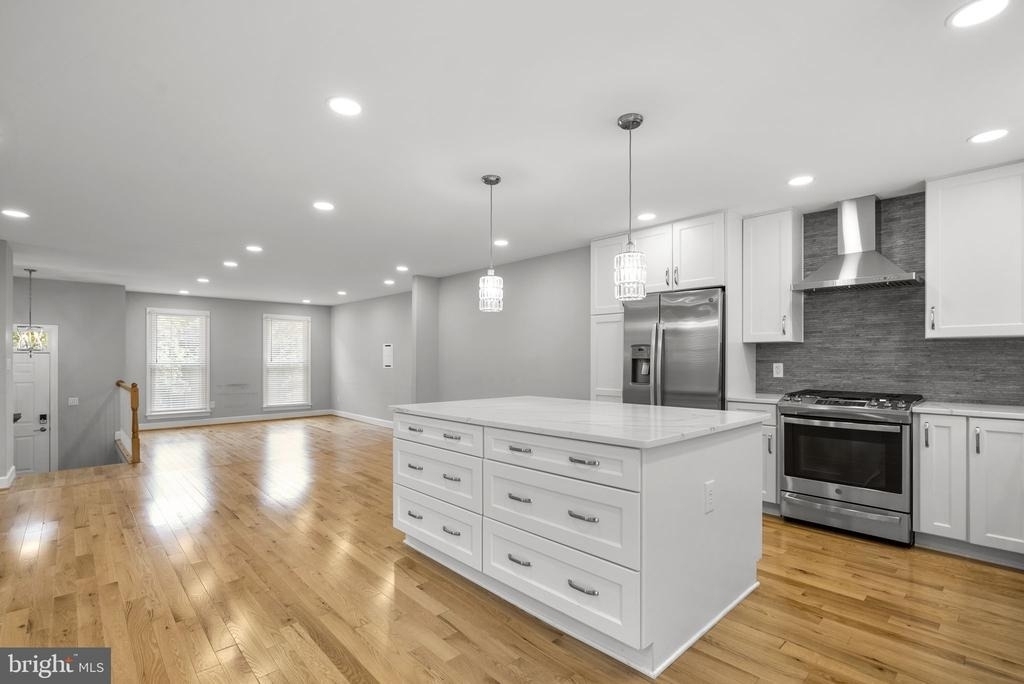 10 Loganwood Court - Photo 6