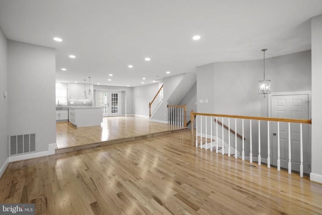 10 Loganwood Court - Photo 5