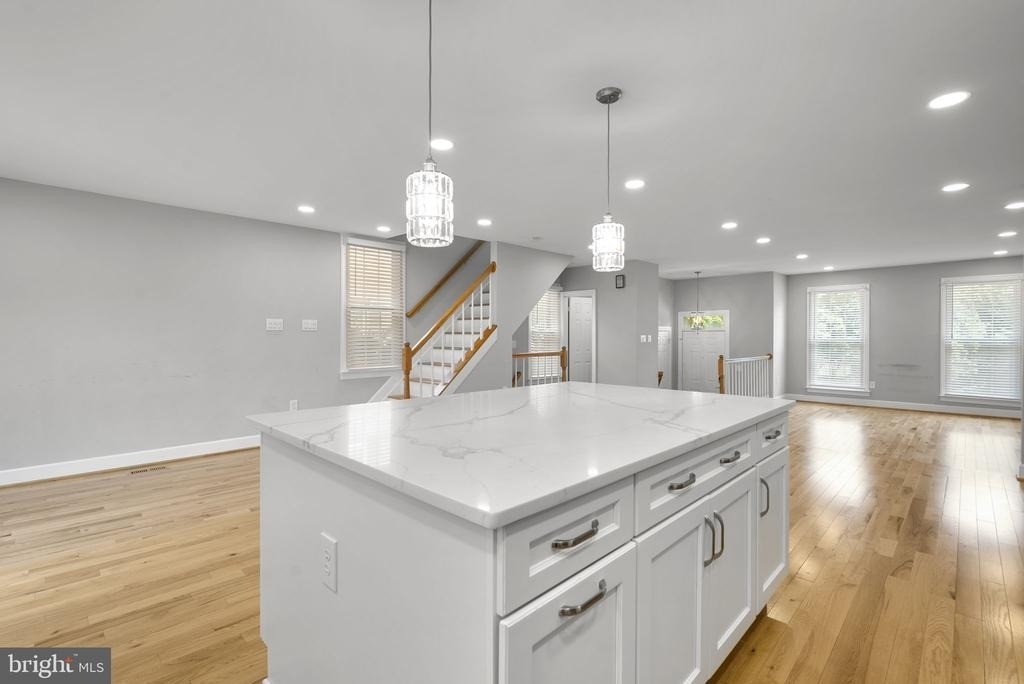 10 Loganwood Court - Photo 11
