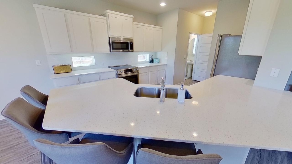 10005 Dalliance Ln - Photo 4