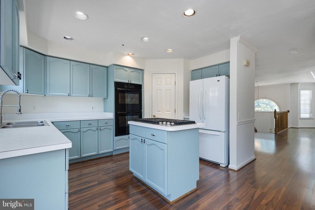 18506 Carriage Walk Circle - Photo 11