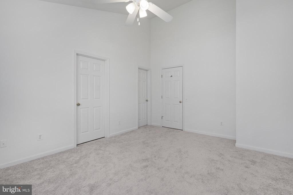 18506 Carriage Walk Circle - Photo 33