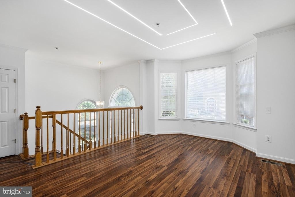 18506 Carriage Walk Circle - Photo 6