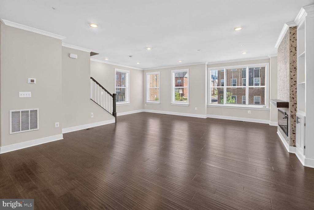 404 Sagan Pl - Photo 10