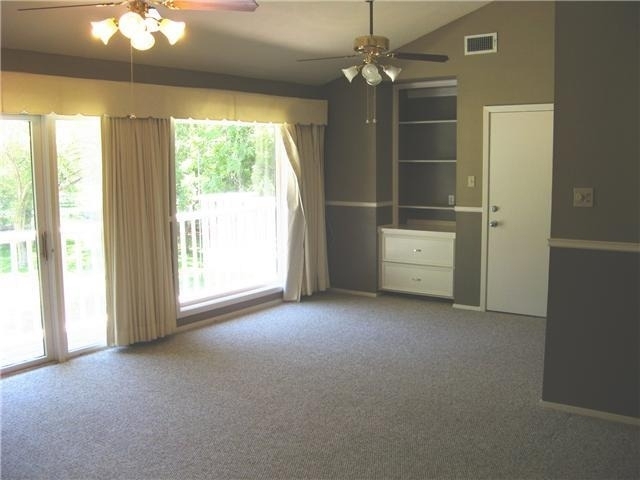 2001 Manana St - Photo 8