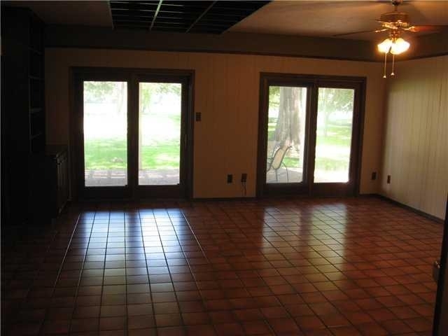 2001 Manana St - Photo 11