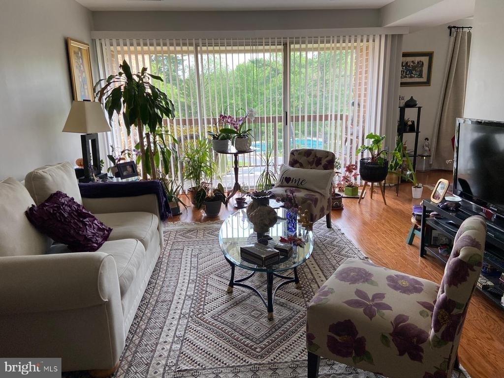 18728 Walkers Choice Road - Photo 16