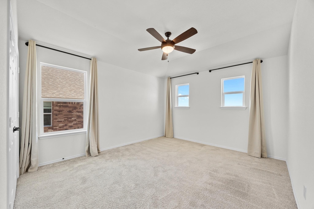 3823 Forino Dr - Photo 31