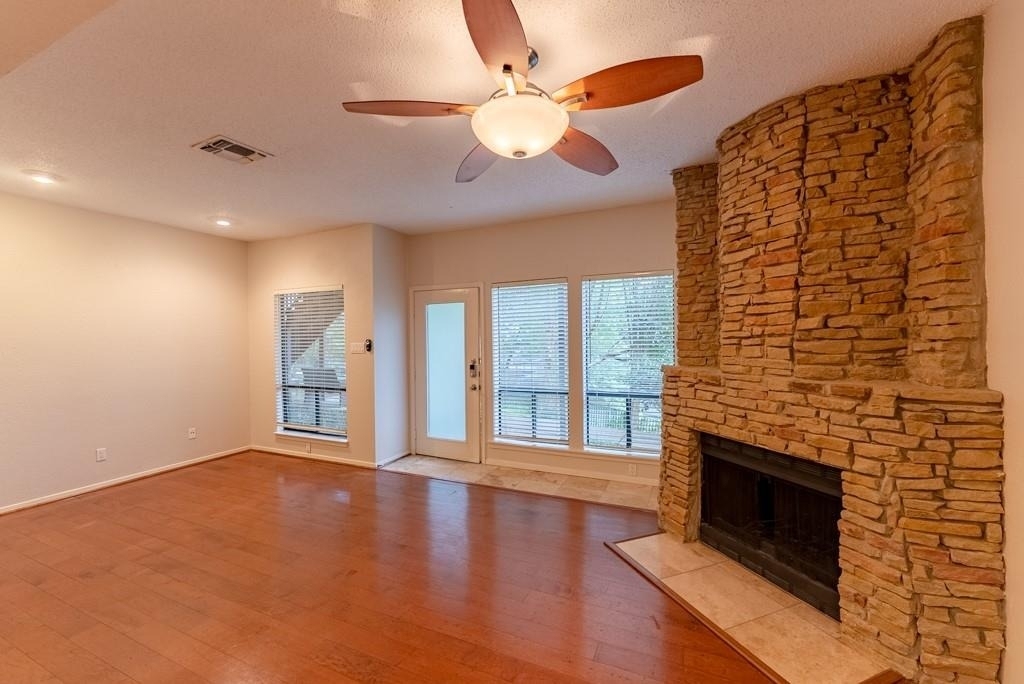 2612 San Pedro St - Photo 4