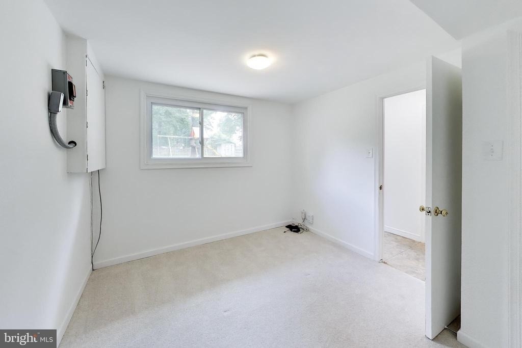 11907 Hunters Lane - Photo 26