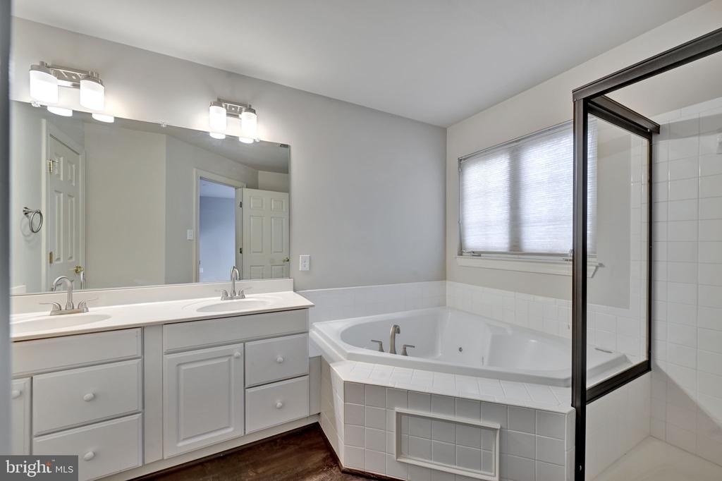 14203 Plum Run Way - Photo 21