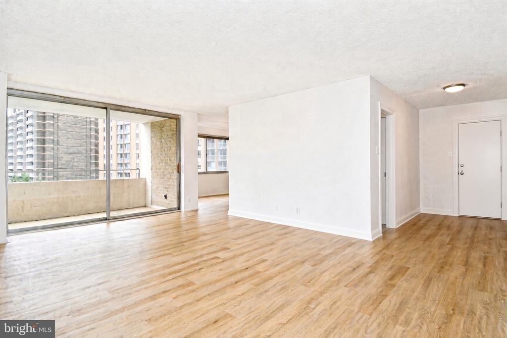 5500 Friendship Boulevard - Photo 15