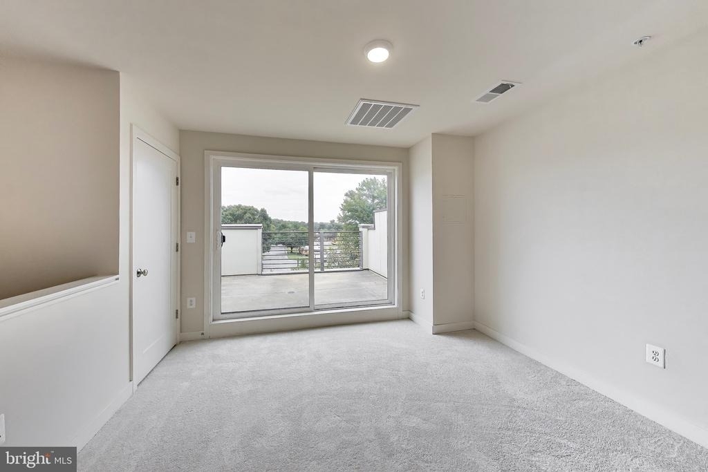 16616 Crabbs Branch Way - Photo 24