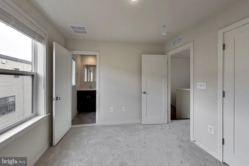 16616 Crabbs Branch Way - Photo 28