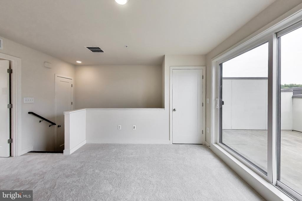 16616 Crabbs Branch Way - Photo 25