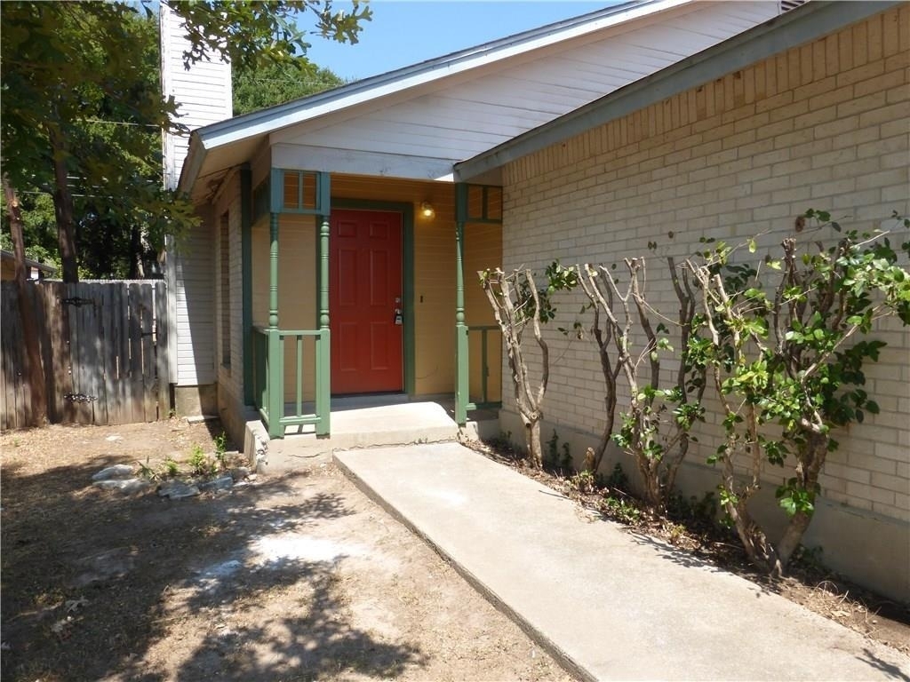 7208 Lilac Ln - Photo 1