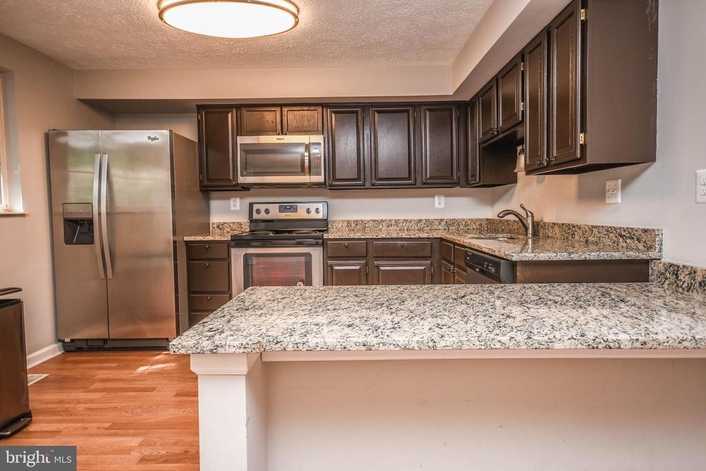 27 Cross Country Court - Photo 8