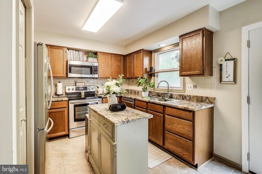 13630 Cedar Creek Lane - Photo 6
