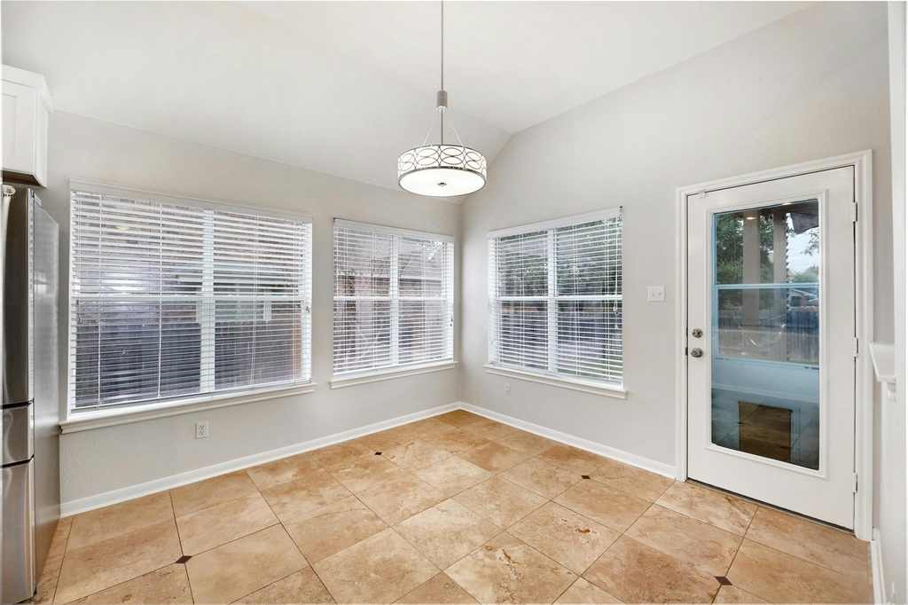 3806 Azur Ln - Photo 15