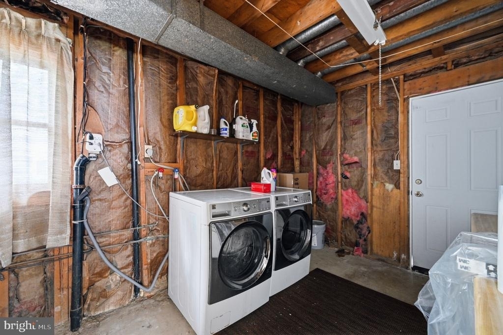 6251 Parallel Lane - Photo 18