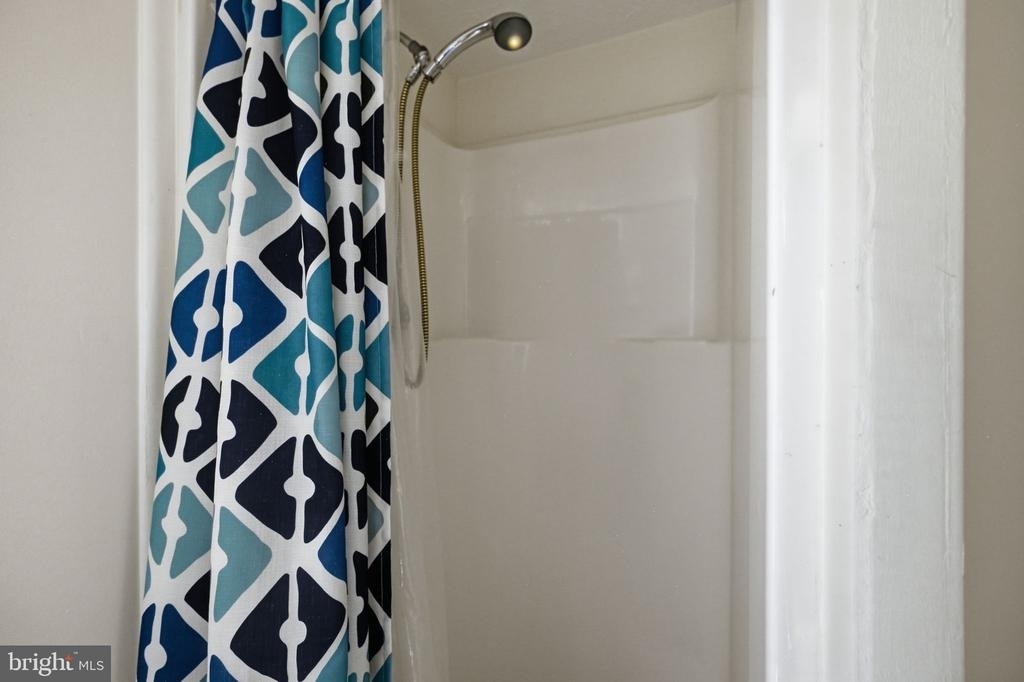 6251 Parallel Lane - Photo 6