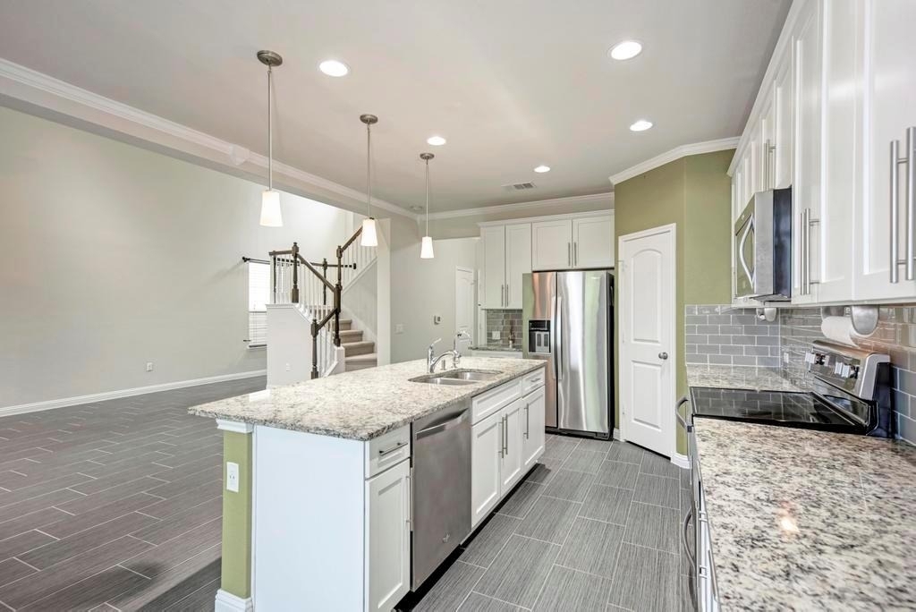 10617 Portico Ln - Photo 8