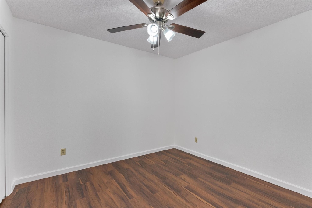 12900 Hymeadow Dr - Photo 13