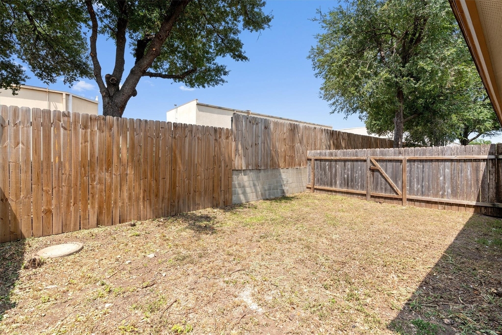 12900 Hymeadow Dr - Photo 19