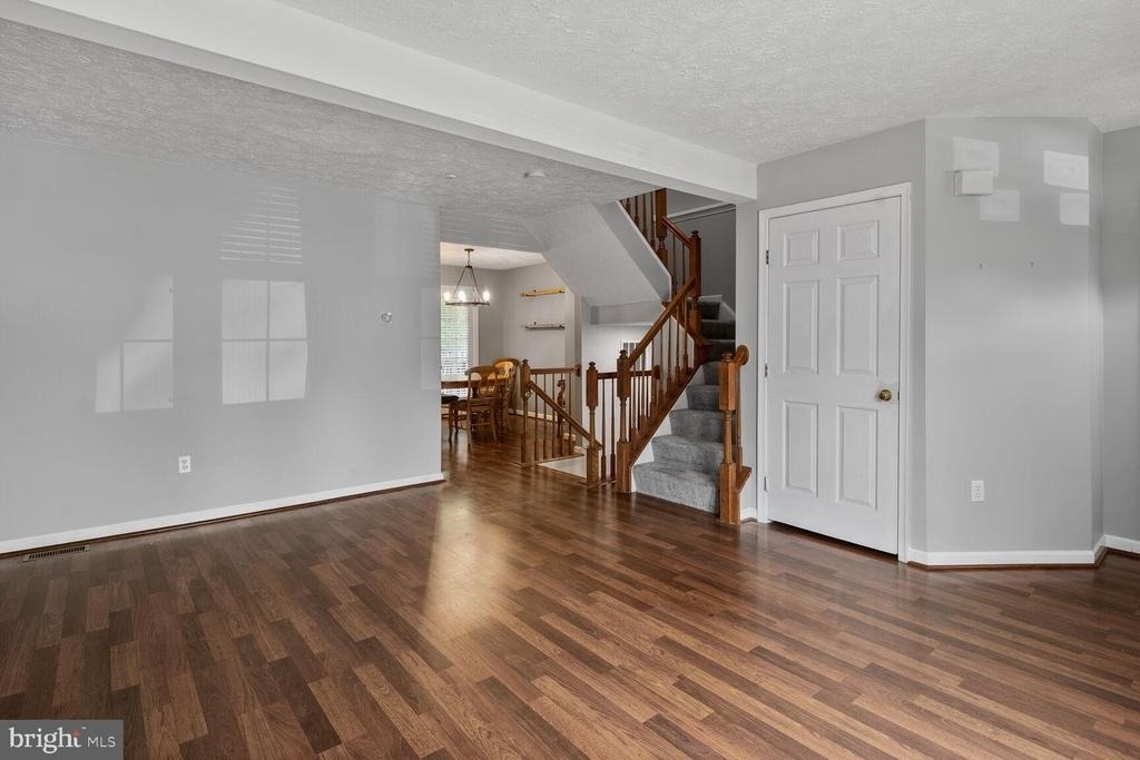 114 Paden Court - Photo 2
