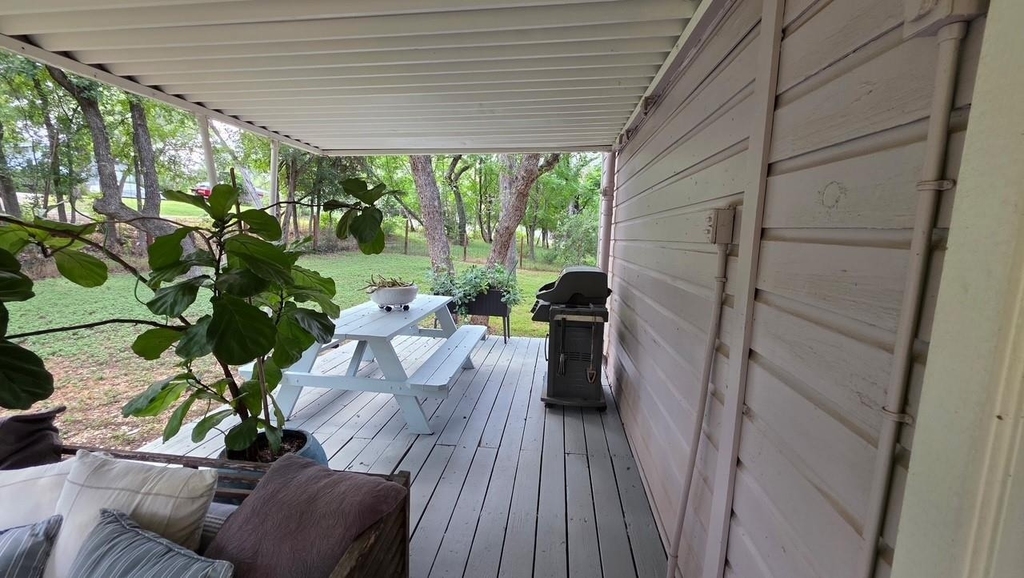 2802 De Soto Dr - Photo 25