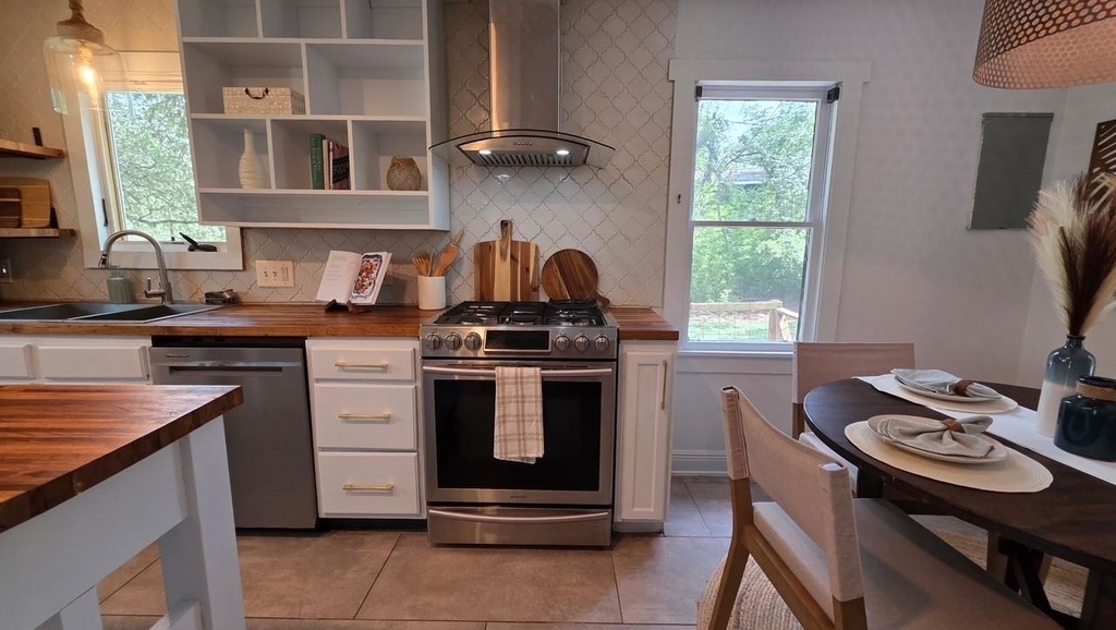 2802 De Soto Dr - Photo 6