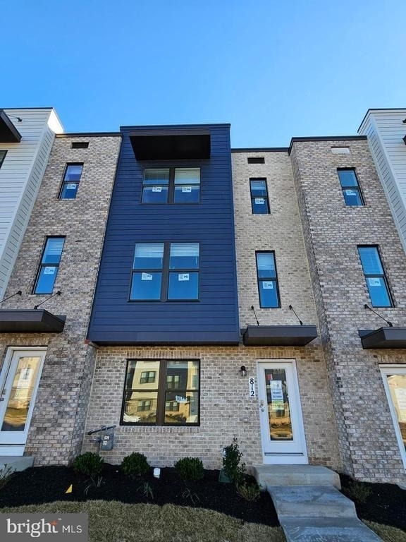 418 Carroll Walk Ave - Photo 1
