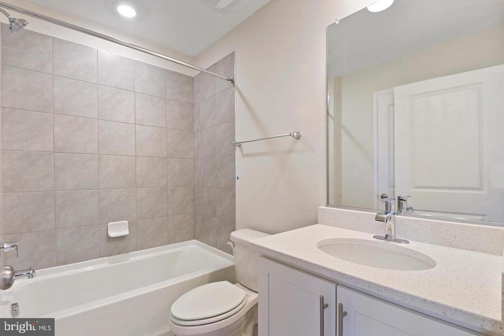418 Carroll Walk Ave - Photo 11
