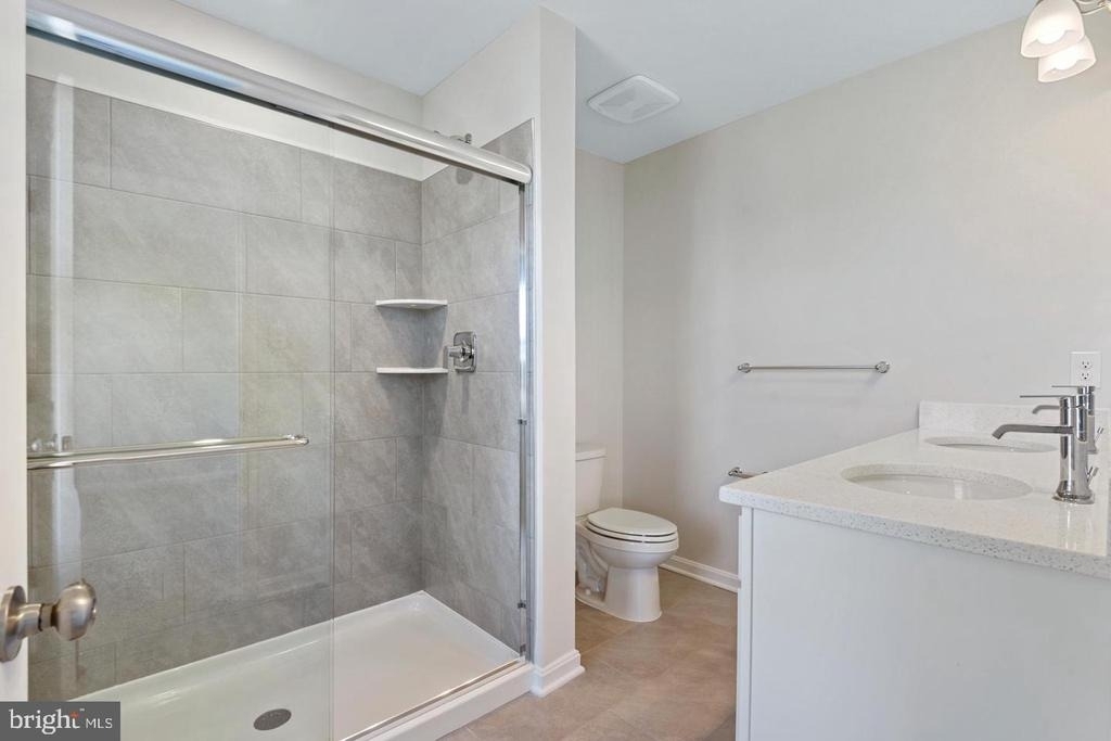 418 Carroll Walk Ave - Photo 16