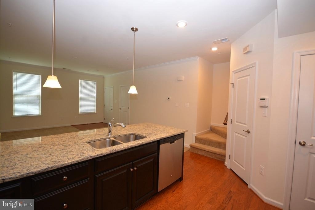 5942 Leben Drive - Photo 10