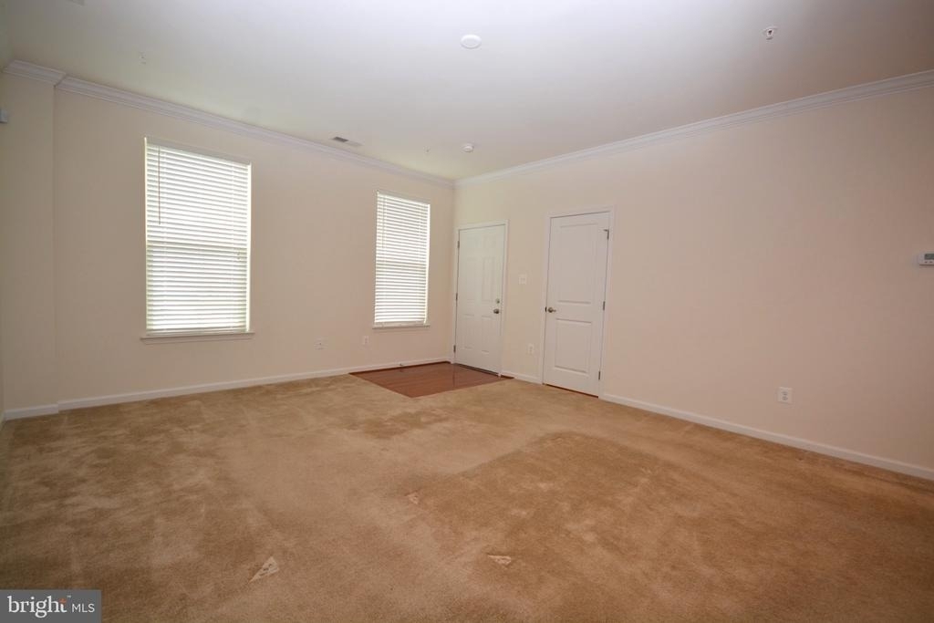 5942 Leben Drive - Photo 8