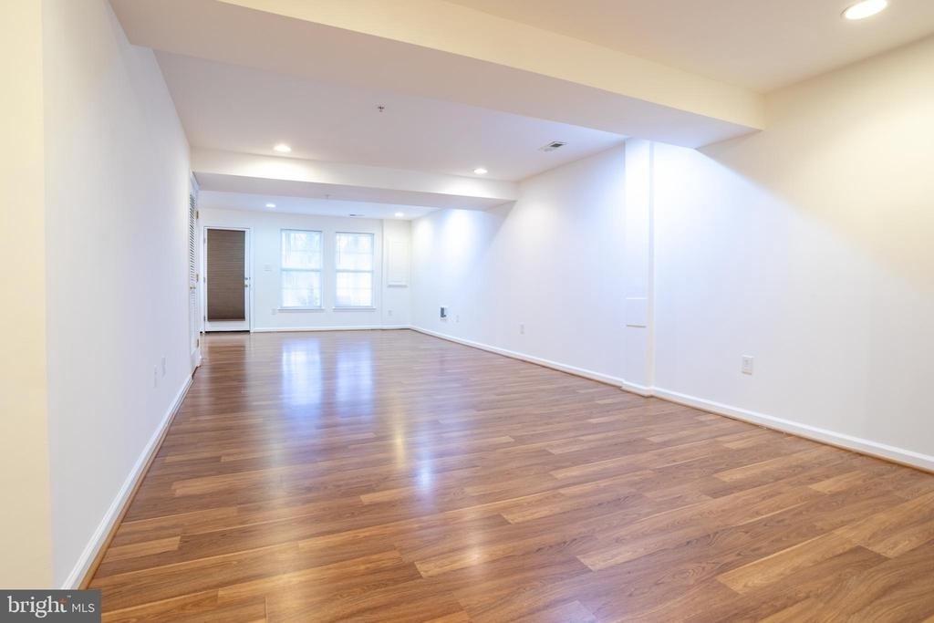 9314 Penrose Street - Photo 26