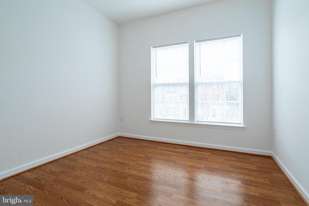 9314 Penrose Street - Photo 24